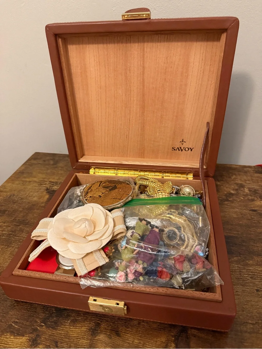 Vintage Savoy Cigarette Men's Brown Leather Jewelry Box